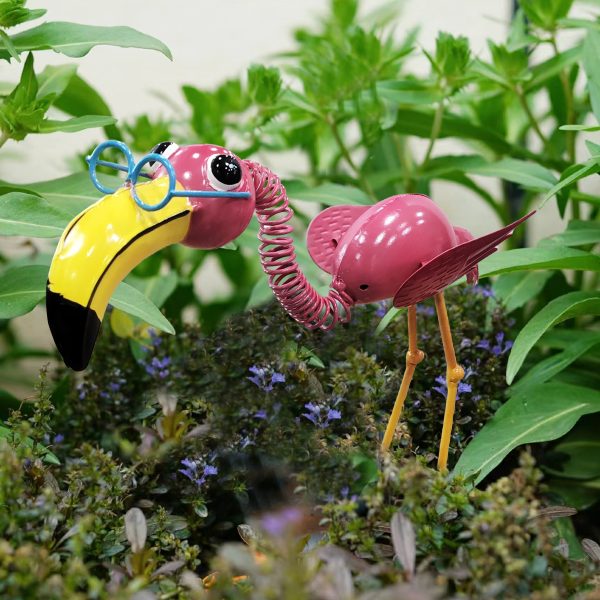 1pc Flamingo Metal Statue Garden Yard Art, Freestanding Quirky Bird Sculpture, Playful Beach-Themed Lawn Ornament, Electricity-Free Decorative Accessory for All Occasions - Image 9